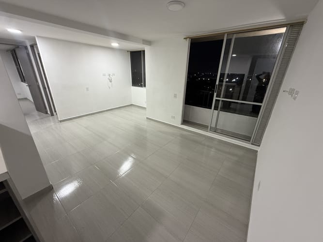 Apartamento de 2 alcobas en arriendo en Evaristo Garcia, Cali, 65 m² · foto 4 de 20