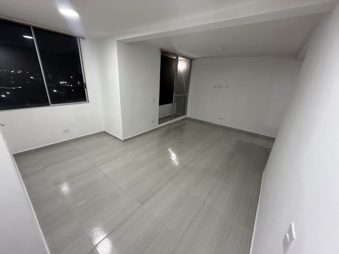 Apartamento de 2 alcobas en arriendo en Evaristo Garcia, Cali, 65 m² · foto 6 de 20