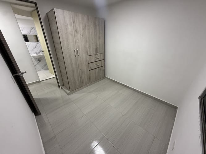 Apartamento de 2 alcobas en arriendo en Evaristo Garcia, Cali, 65 m² · foto 12 de 20