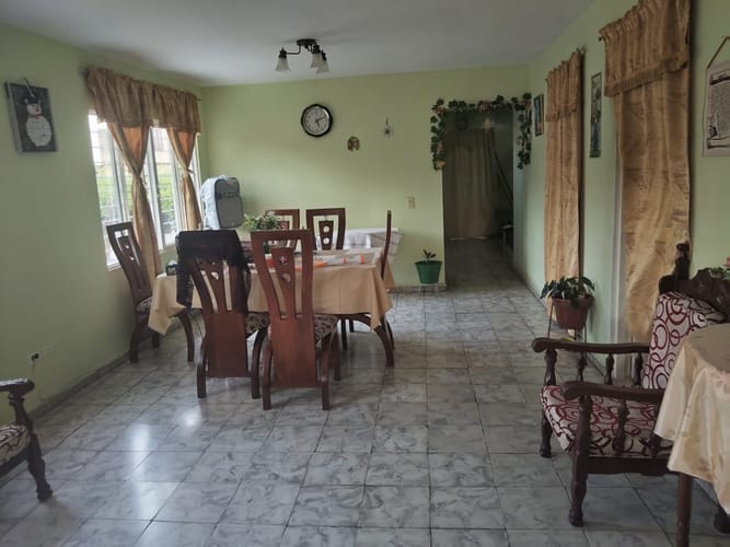Casa de 8 alcobas en venta en Las Granjas, Cali, 144 m² · foto 7 de 24