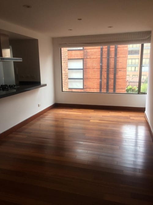 Apartamento de 2 alcobas en arriendo en Los Rosales, Bogotá, 100 m² · foto 7 de 12