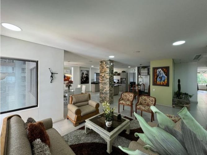 Apartamento de 5 alcobas en venta en Santa Maria De Los Angeles, Medellín, 207 m² · foto 7 de 21