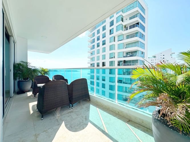 Apartamento de 3 alcobas en venta en Castillogrande, Cartagena, 233 m² · foto 5 de 20
