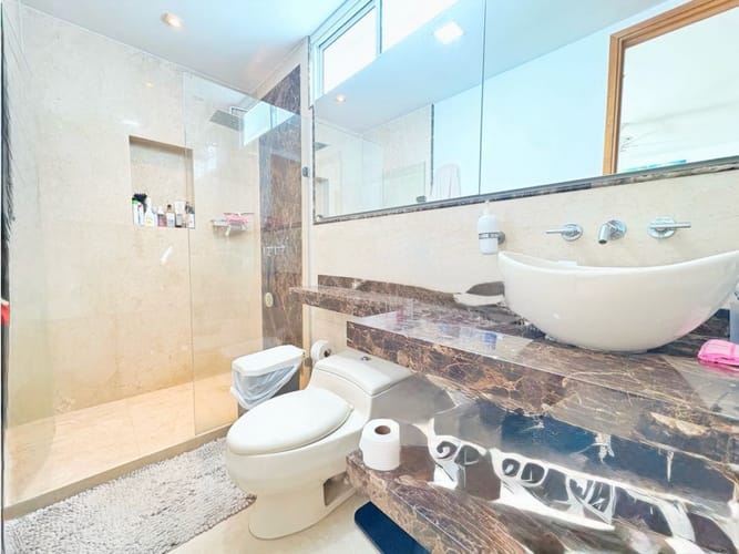 Apartamento de 3 alcobas en venta en Castillogrande, Cartagena, 233 m² · foto 19 de 20