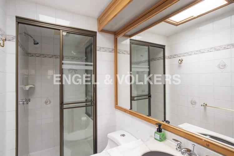 Apartamento de 4 alcobas en venta en La Carolina, Bogotá, 349 m² · foto 18 de 20