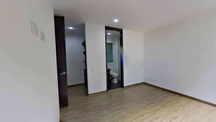 Apartamento de 2 alcobas en venta en Santa Barbara, Bogotá, 63 m² · foto 4 de 17