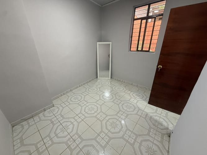 Apartamento de 4 alcobas en arriendo en San Cayetano, Cali, 95 m² · foto 21 de 24