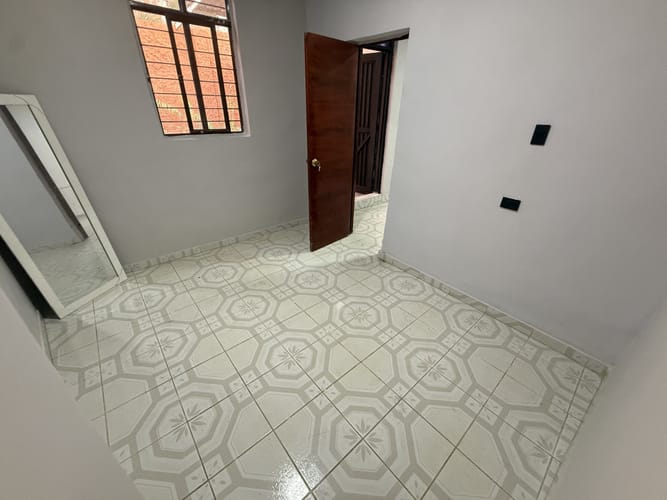 Apartamento de 4 alcobas en arriendo en San Cayetano, Cali, 95 m² · foto 23 de 24