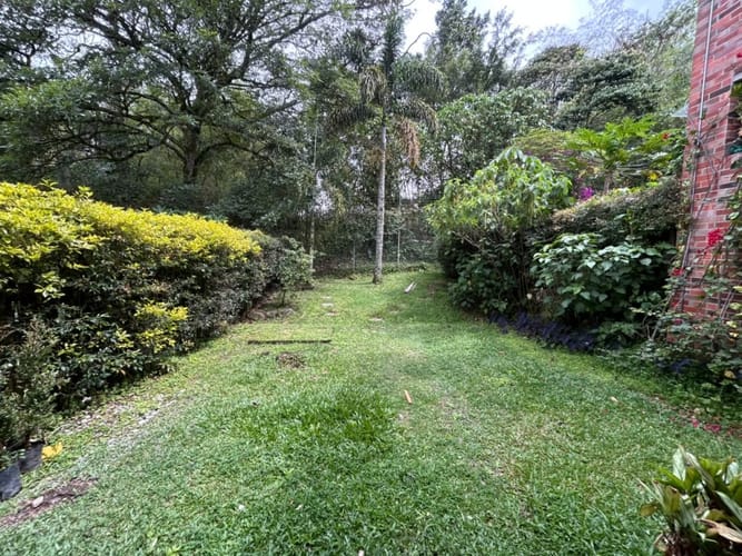 Casa de 3 alcobas en arriendo en Zuñiga, Envigado, 180 m² · foto 6 de 23