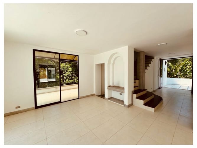 Casa de 6 alcobas en arriendo en Cerritos, Pereira, 534 m² · foto 7 de 20