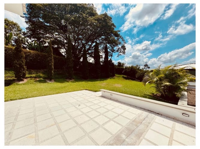Casa de 6 alcobas en arriendo en Cerritos, Pereira, 534 m² · foto 9 de 20