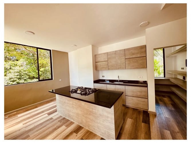 Casa de 6 alcobas en arriendo en Cerritos, Pereira, 534 m² · foto 10 de 20