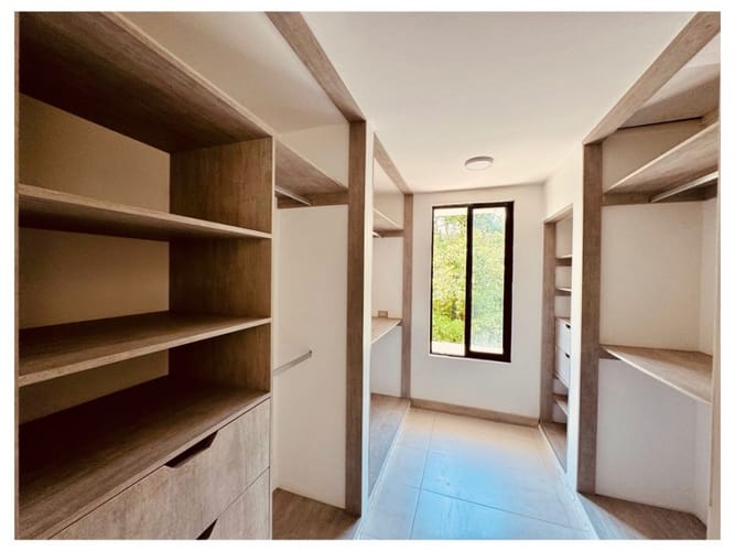 Casa de 6 alcobas en arriendo en Cerritos, Pereira, 534 m² · foto 14 de 20
