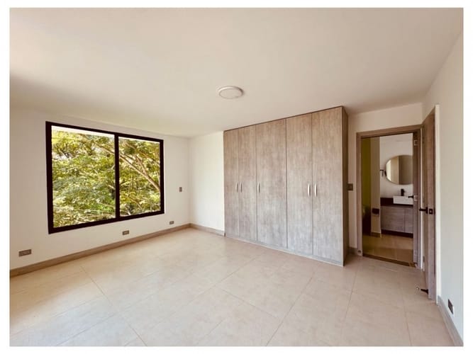 Casa de 6 alcobas en arriendo en Cerritos, Pereira, 534 m² · foto 16 de 20