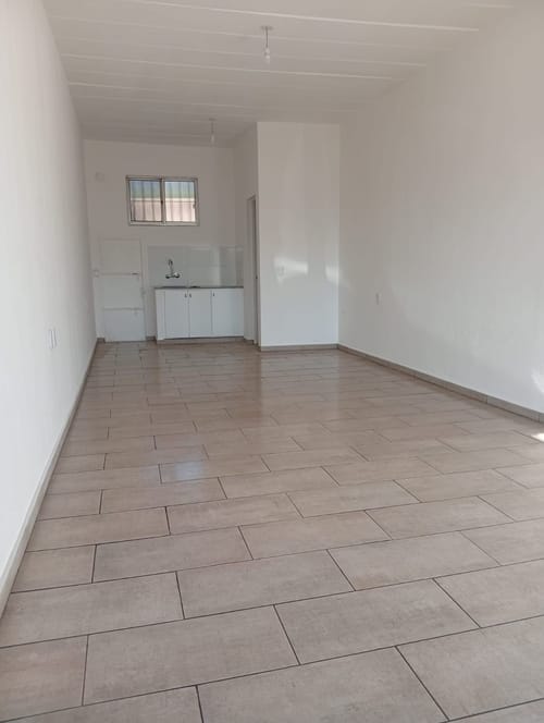 Local Comercial en alquiler ubicado en Solymar · Foto 3