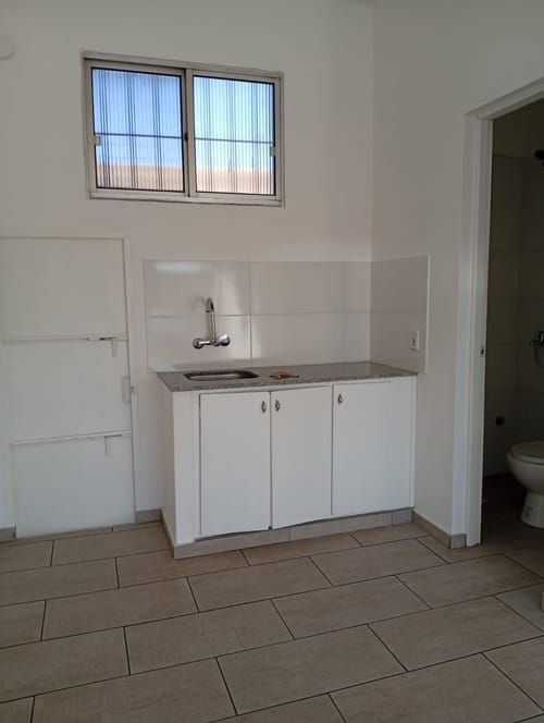 Local Comercial en alquiler ubicado en Solymar · Foto 4