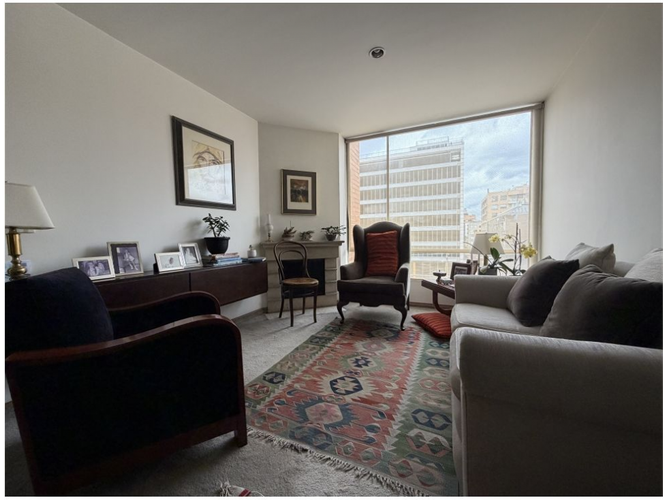 Apartaestudio en venta en Chico Norte, Bogotá, 61 m² · foto 9 de 19