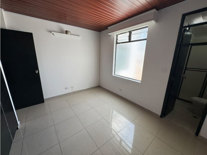 Apartamento de 3 alcobas en arriendo en Cabañitas, Bello, 83 m² · foto 9 de 16