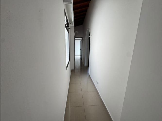 Apartamento de 3 alcobas en arriendo en Cabañitas, Bello, 83 m² · foto 14 de 16