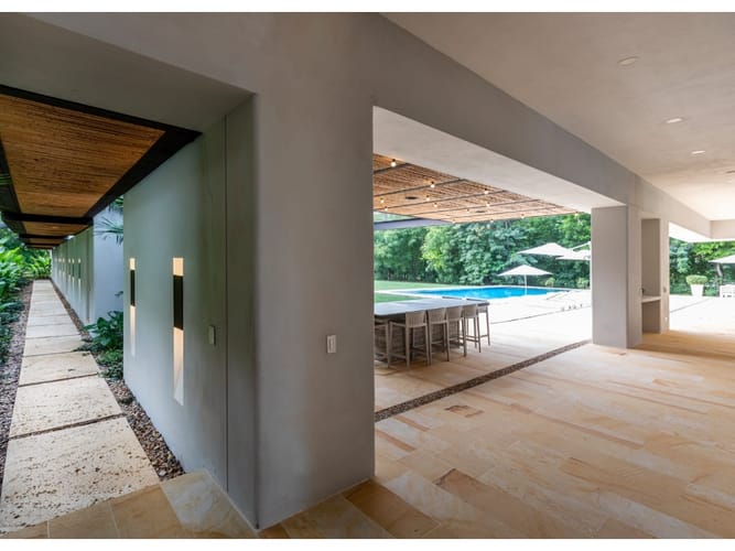 Casa de 5 alcobas en venta en Girardot, Girardot, 527 m² · foto 7 de 24