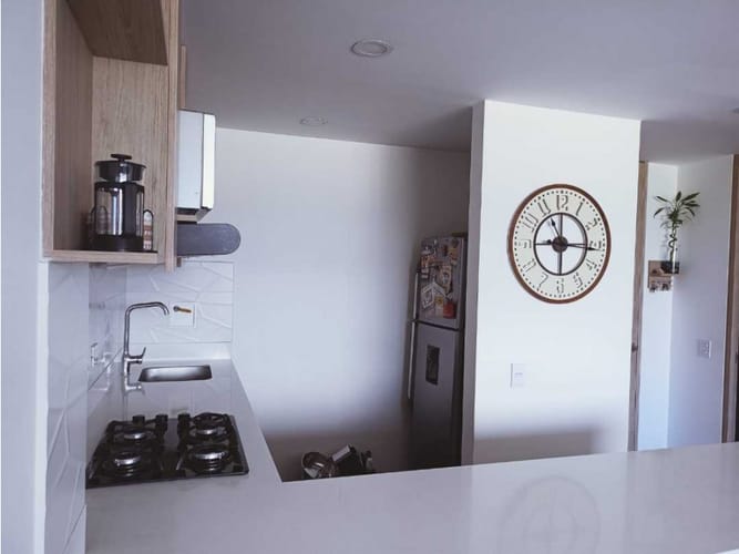 Apartamento de 3 alcobas en venta en Shellmar, Medellín, 83 m² · foto 3 de 15