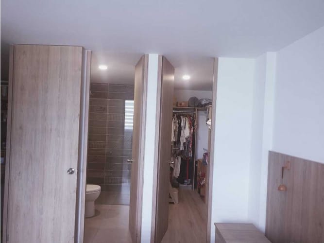 Apartamento de 3 alcobas en venta en Shellmar, Medellín, 83 m² · foto 13 de 15