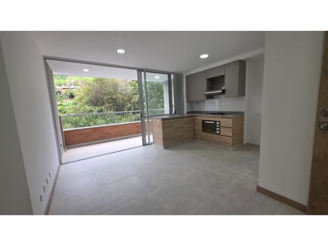 Apartamento en venta en La Doctora, Sabaneta, 70 m² · foto 4 de 22