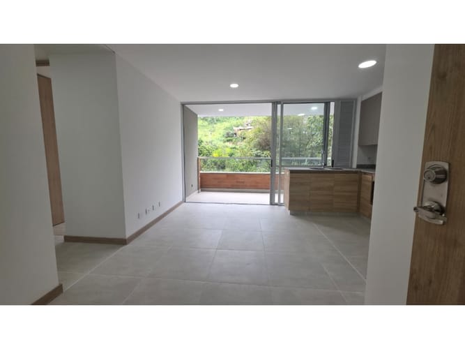 Apartamento en venta en La Doctora, Sabaneta, 70 m² · foto 8 de 22