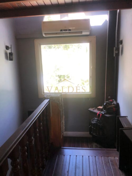 Casa en Venta y Alquiler Anual en Pinares. 4 dormitorios y 3 baños. Piscina · Foto 5