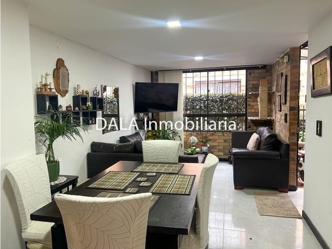 Casa de 2 alcobas en venta en Ub Lindarajas De Chia, Chía, 65 m² · foto 3 de 16