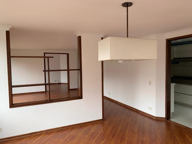 Apartamento de 4 alcobas en venta en Chico Norte, Bogotá, 171 m² · foto 5 de 24