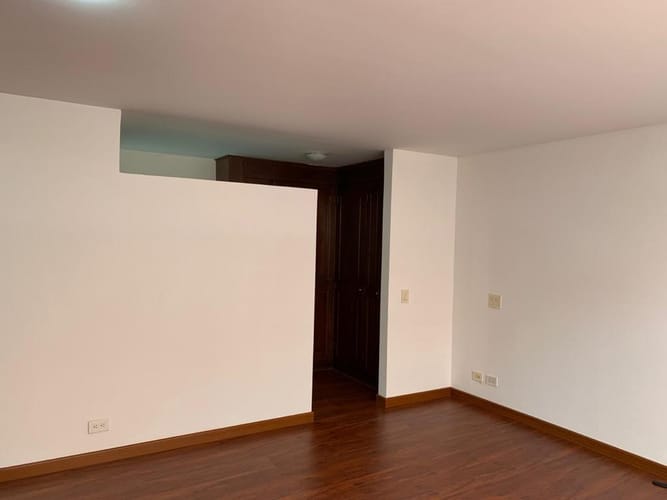 Apartamento de 4 alcobas en venta en Chico Norte, Bogotá, 171 m² · foto 17 de 24