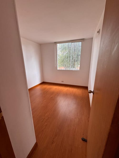 Apartamento de 3 alcobas en arriendo en San Jose De Bavaria, Bogotá, 80 m² · foto 3 de 10