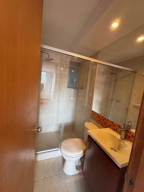 Apartamento de 3 alcobas en arriendo en San Jose De Bavaria, Bogotá, 80 m² · foto 5 de 10