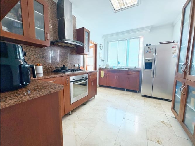 Apartamento de 3 alcobas en venta en Castillogrande, Cartagena, 167 m² · foto 7 de 19