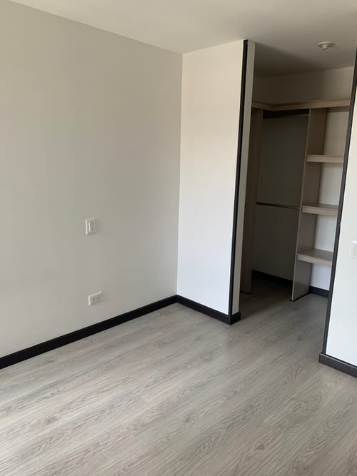 Apartamento de 2 alcobas en arriendo en Fontibon, Bogotá, 50 m² · foto 2 de 8