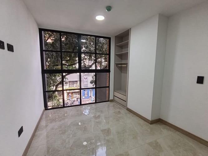 Apartaestudio en arriendo en La Candelaria, Medellín, 25 m² · foto 8 de 10