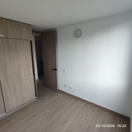 Apartamento de 2 alcobas en arriendo en Bochalema, Cali, 63 m² · foto 9 de 14