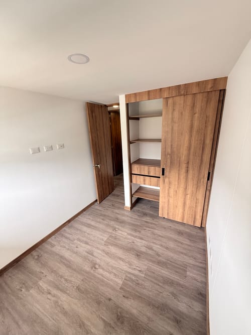 Apartamento de 3 alcobas en arriendo en Las Vegas, Envigado, 87 m² · foto 10 de 18