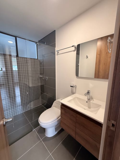 Apartamento de 3 alcobas en arriendo en Las Vegas, Envigado, 87 m² · foto 15 de 18