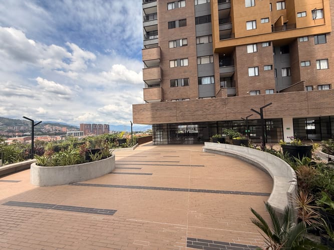 Apartamento de 3 alcobas en arriendo en Las Vegas, Envigado, 87 m² · foto 17 de 18