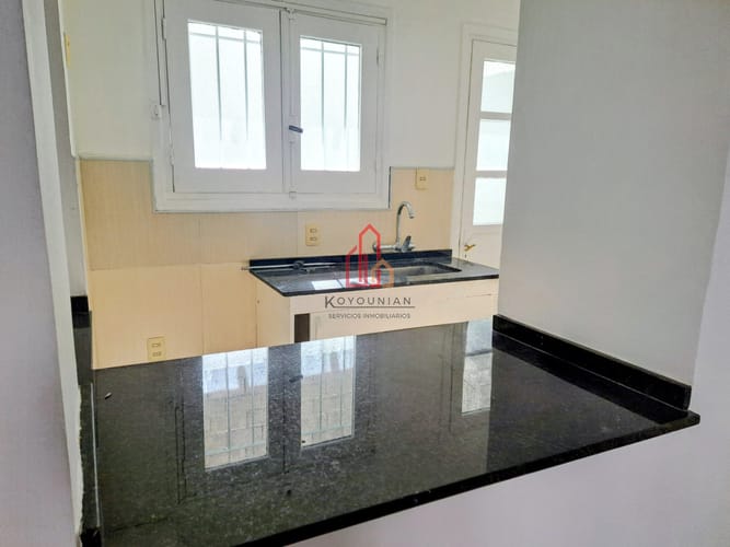 RESERVADO! Alquiler apto tipo casa duplex, solo por ANDA, Estrazulas prox. mar, 2 plantas, patio y 2 terrazas, 3 dormitorios, 2 baños · Photo 3