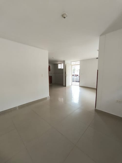 Casa de 5 alcobas en venta en San Francisco, Bucaramanga, 169 m² · foto 2 de 15