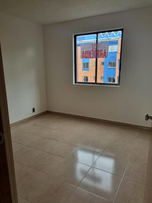 Apartamento de 3 alcobas en arriendo en Ciudad Salitre, Bogotá, 67 m² · foto 7 de 13