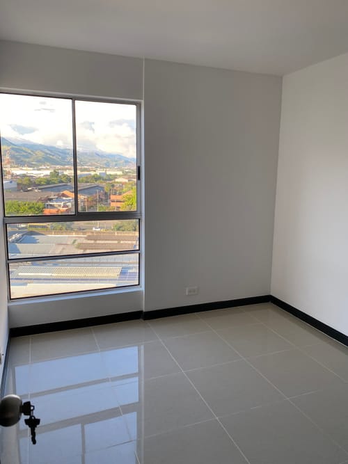 Apartamento de 3 alcobas en arriendo en La Flora, Cali, 81 m² · foto 7 de 11