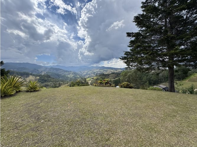 Casa de 4 alcobas en venta en Pantanillo, El Retiro, 420 m² · foto 21 de 23