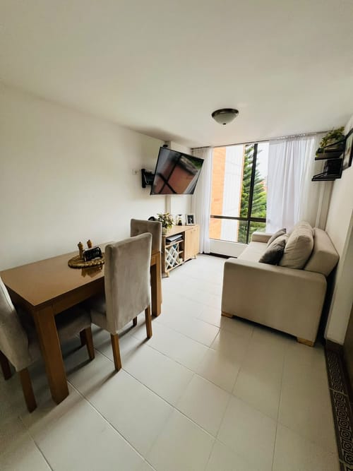 Apartamento de 2 alcobas en venta en La América, Medellín, 50 m² · foto 2 de 11