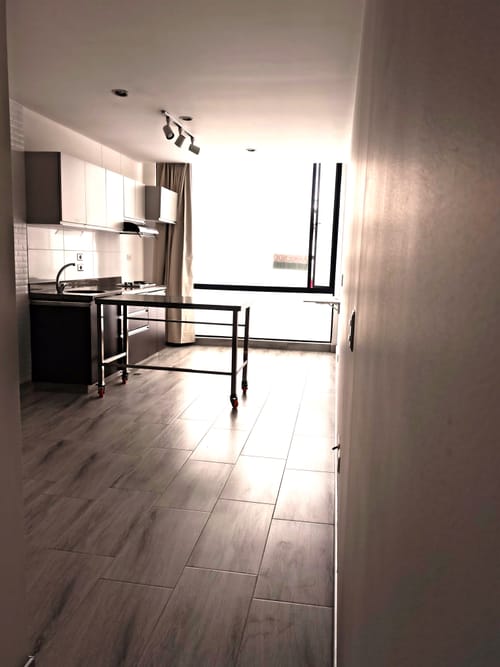 Apartaestudio en arriendo en Chapinero, Bogotá, 27 m² · foto 2 de 10