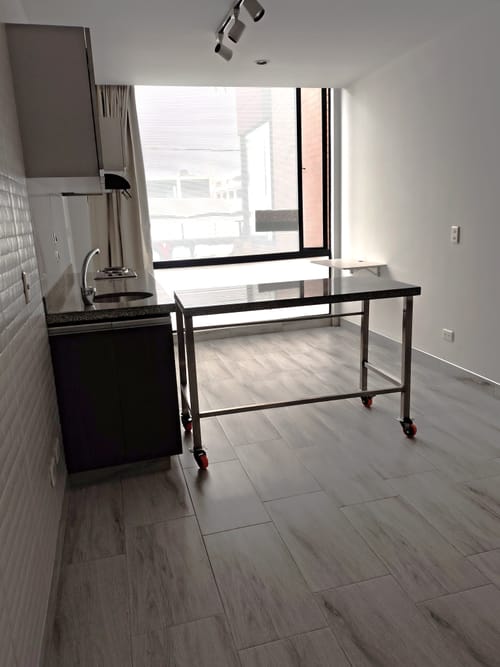 Apartaestudio en arriendo en Chapinero, Bogotá, 27 m² · foto 3 de 10