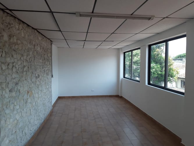 Casa de 9 alcobas en venta en El Gran Limonar Cataya, Cali, 420 m² · foto 3 de 10